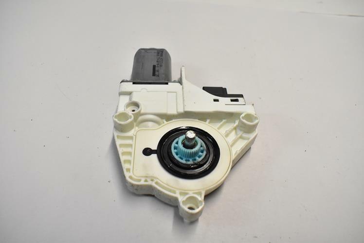 Load image into Gallery viewer, 07-09 Audi Q7 Left Driver Side Power Window Regulator Motor 4L0 959 801 B OEM
