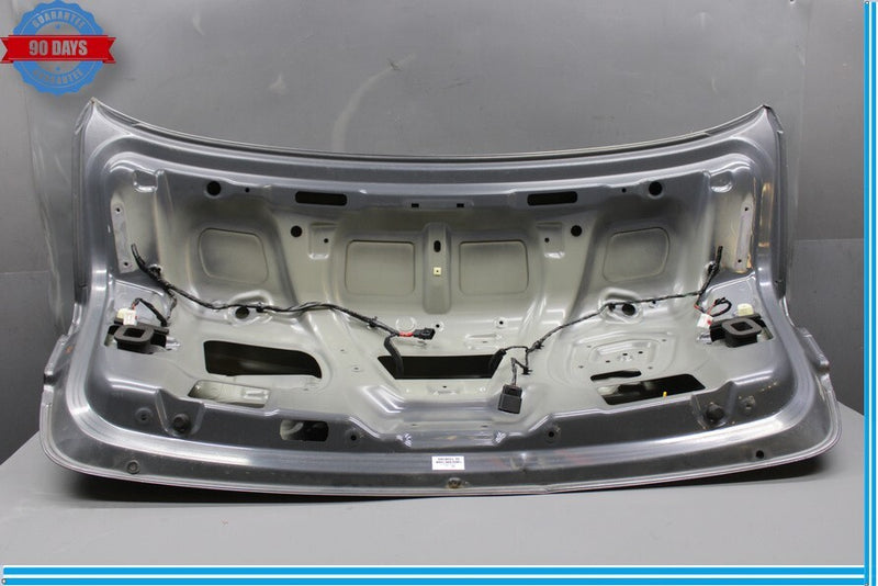 Load image into Gallery viewer, 15-16 Hyundai Genesis Rear Trunk Lid Panel Assembly White 69200-B1020 Oem
