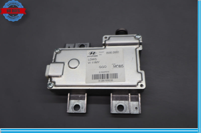 Load image into Gallery viewer, 11-13 Hyundai Equus Windshield Assist Lane Departure Warning Camera Oem
