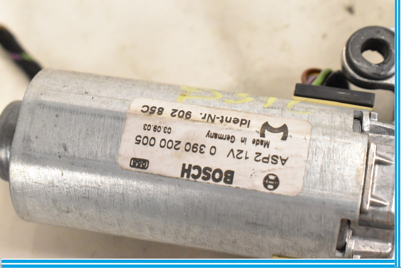 Load image into Gallery viewer, 00-06 Mercedes CL500 CL600 W215 Sunroof Sun Roof Motor 2208203842 Oem
