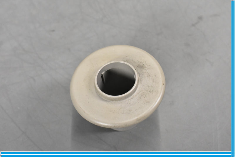 Load image into Gallery viewer, 06-10 Volvo C70 Front Right Passenger Side Seat Adjust Knob 08613312 Oem
