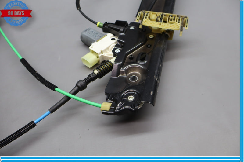 Load image into Gallery viewer, 10-17 BMW  535i GT xDrive Front Right Side Door Window Regulator W/ Motor Oem
