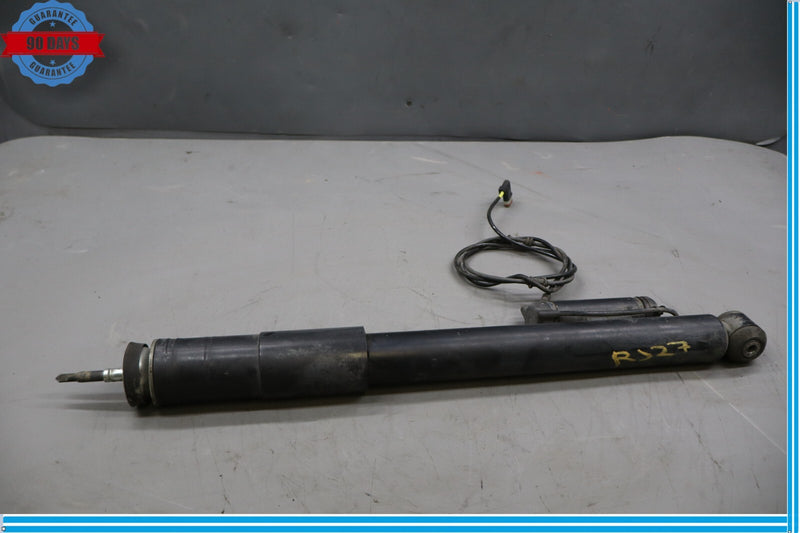 Load image into Gallery viewer, 06-11 Mercedes W219 CLS550 Rear Left or Right Strut Shock Absorber Oem
