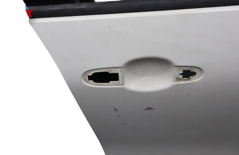 Load image into Gallery viewer, 14-19 Fiat 500L Front Right Passenger Side Outer Door Shell Panel 210235770 Oem
