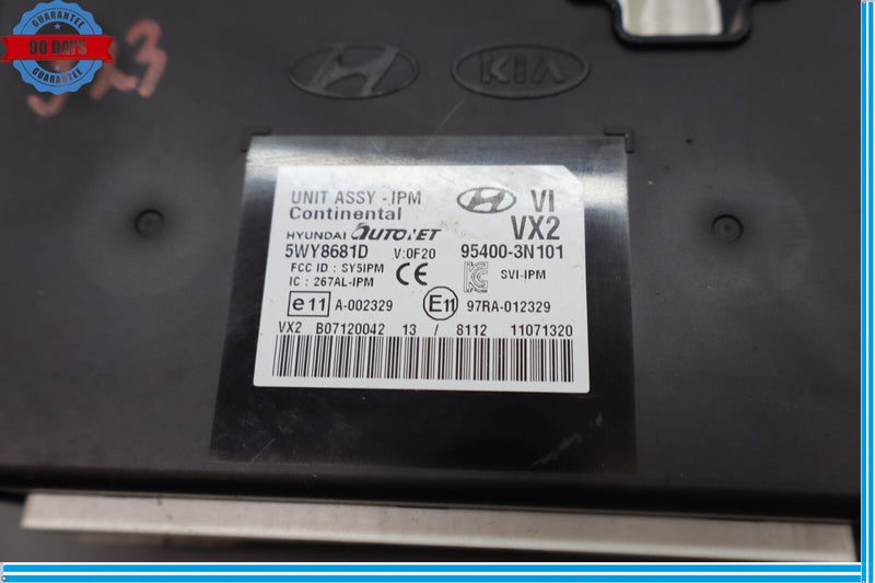 Load image into Gallery viewer, 11-13 Hyundai Equus SIG Body Control Module BCM Unit 95400-3N101 Oem
