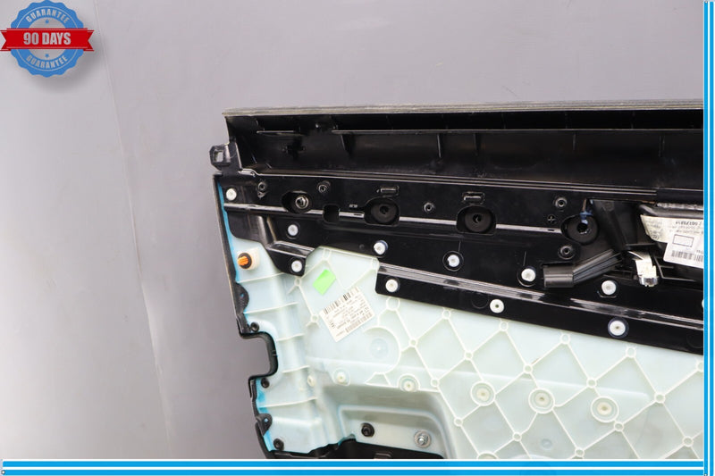 Load image into Gallery viewer, 08-14 Mercedes W204 C350 C250 Front Right Side Interior Door Panel Oem
