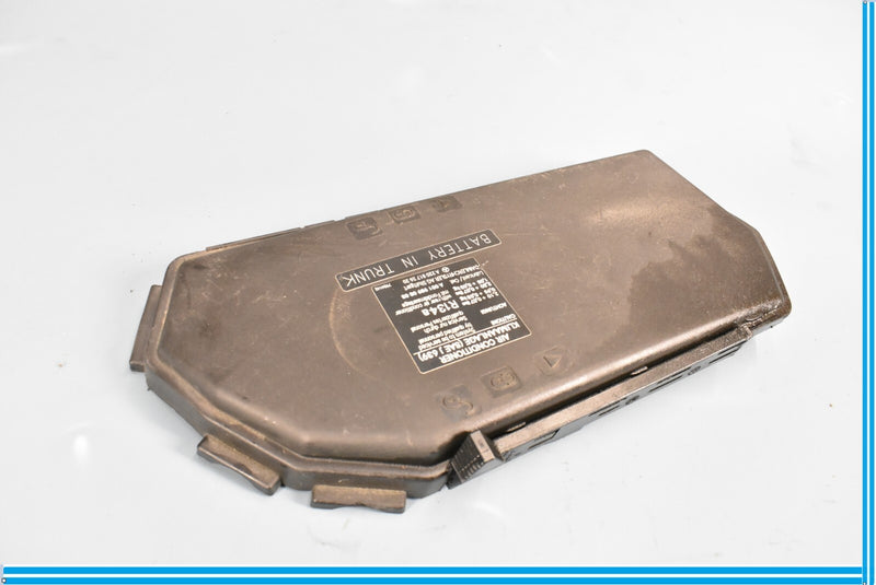 Load image into Gallery viewer, 00-06 Mercedes CL500 CL600 W215 Front Right Passenger Side Fuse Box Cover Oem
