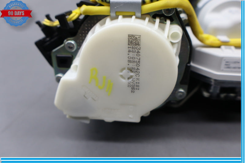 Load image into Gallery viewer, 12-18 Audi A6 Front Right Passenger Seat Belt Seatbelt Retractor 4G8857706G Oem
