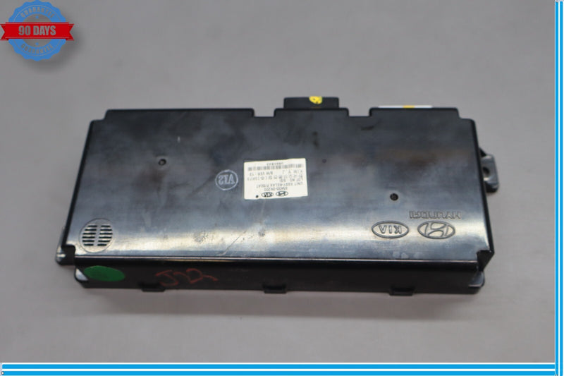 Load image into Gallery viewer, 11-16 Hyundai Equus Front Right Or Left Side Seat Relax Module Unit ECU Oem
