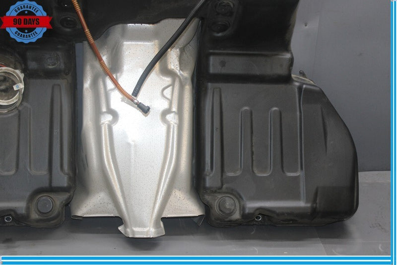 Load image into Gallery viewer, 03-10 Bentley Continental GT Coupe Fuel Gas Tank Assembly Oem
