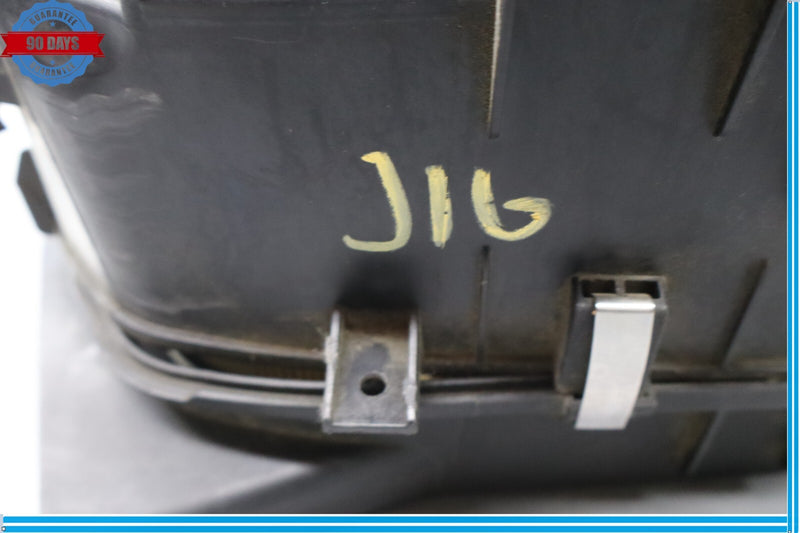 Load image into Gallery viewer, 14-21 Maserati Ghibli Right Side Engine Air Cleaner Housing Filter Box Oem
