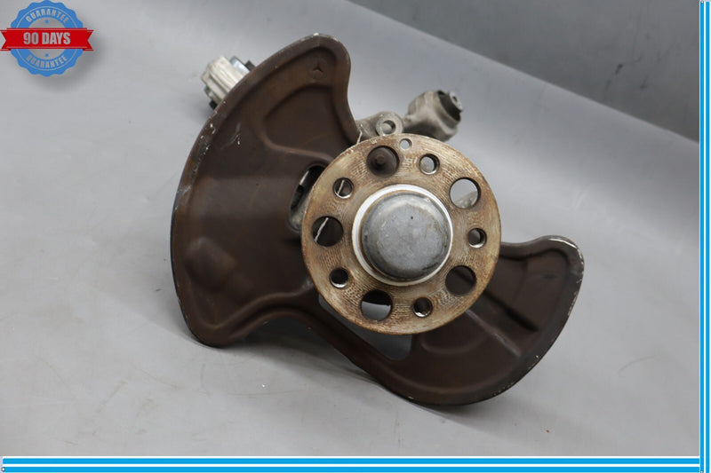 Load image into Gallery viewer, 08-20 Mercedes W204 C350 E400 Front Right Side Spindle Knuckle Hub Oem
