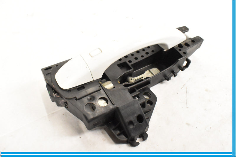 Load image into Gallery viewer, 2009-2016 Audi A5 Front Door Exterior Handle Passenger Side 09-16 A4 OEM
