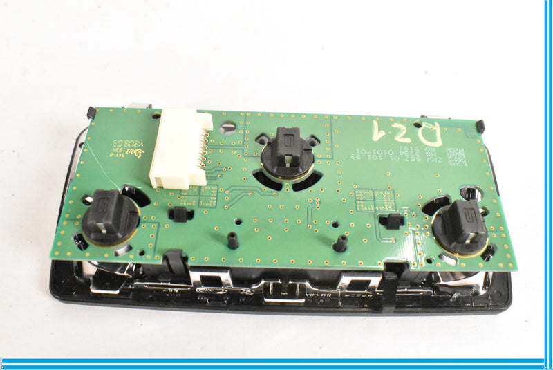 Load image into Gallery viewer, 09-12 BMW 750i 750Li F01 F02 Rear Upper Overhead Dome Reading Light Lamp Oem
