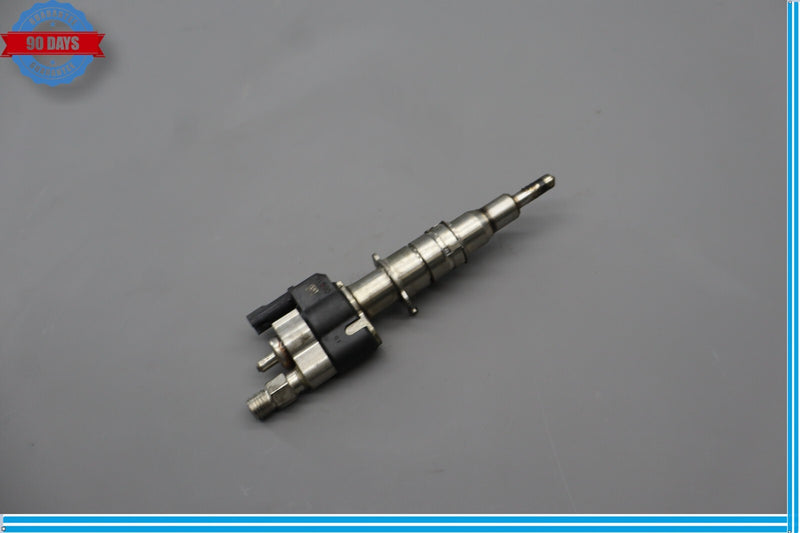 Load image into Gallery viewer, 07-17 BMW 750Li 750Li xDrive Engine Motor Fuel Injection Injector 7585261 Oem
