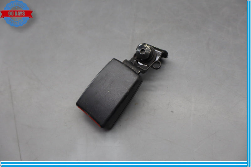 Load image into Gallery viewer, 12-18 Audi A7 A7 Quattro Rear Right/Left Side Seatbelt Latch Buckle Receiver Oem
