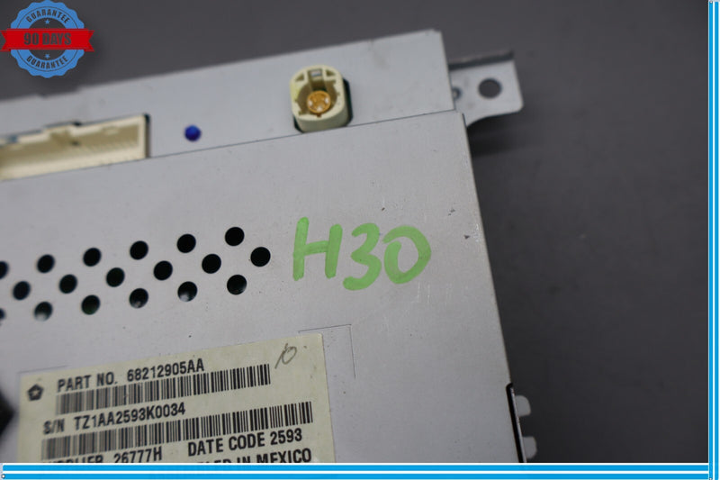 Load image into Gallery viewer, 14-16 Maserati Ghibli Dashboard Information Display Media Monitor Screen Oem
