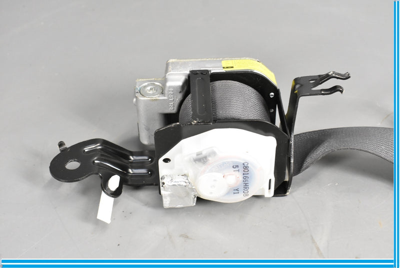 Load image into Gallery viewer, LEXUS LS460 XF40 REAR RIGHT SIDE SEAT BELT SEATBELT RETRACTOR OEM 2007 - 2009
