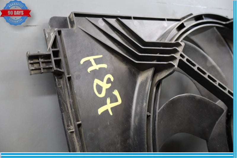 Load image into Gallery viewer, 14-17 Maserati Ghibli M157 Engine Radiator Cooling Fan Motor Assembly Oem

