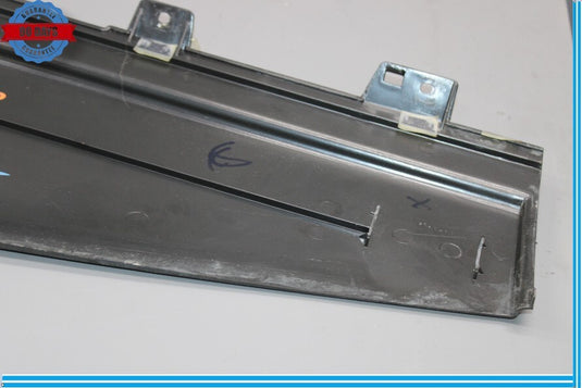 03-07 Hummer H2 Dash Windshield Upper Defroster Vent Trim Cover Panel Oem