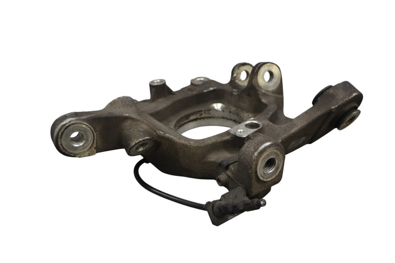 Load image into Gallery viewer, 14-17 Maserati Ghibli Rear Right Passenger Spindle Knuckle Hub 670006805 Oem
