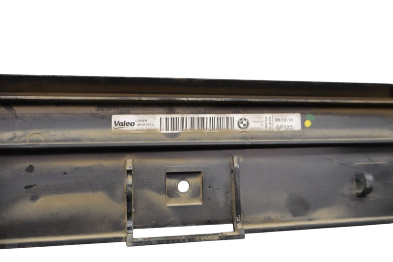 Load image into Gallery viewer, 14-21 BMW i3 REX I01 Radiator Core Support Upper Seal 7623684 Oem

