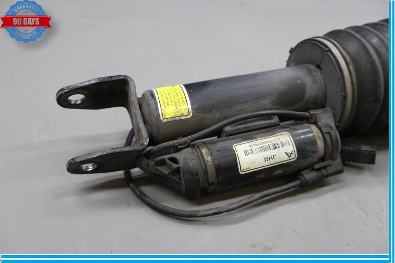 Load image into Gallery viewer, 06-11 Mercedes W219 CLS550 CLS500 Front Right Side Air Shock Absorber Strut Oem
