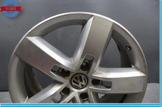 11-17 Volkswagen Touareg 19