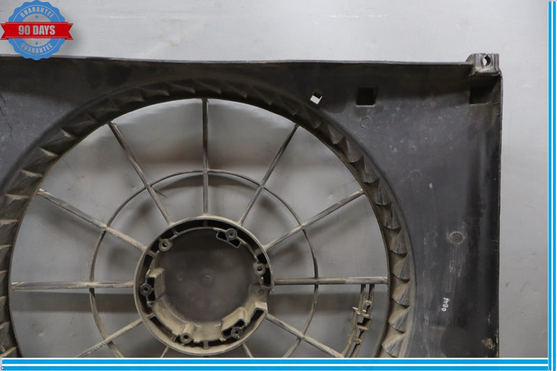Load image into Gallery viewer, 11-16 Hyundai Equus Signature Engine Motor Radiator Cooling Fan Cover Oem
