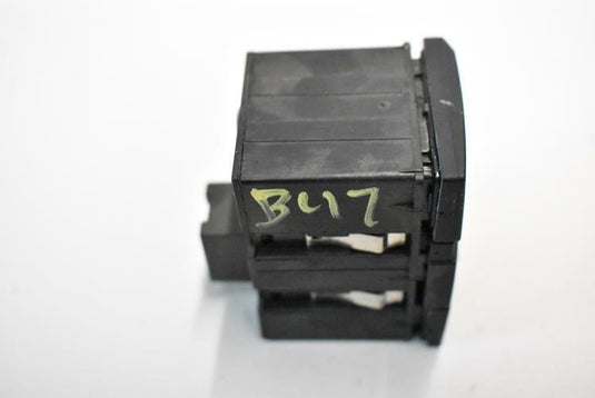 07-09 AUDI Q7 4L VALET / TRIP / ODOMETER RESET SWITCH OEM