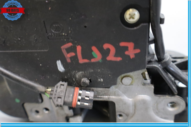 Load image into Gallery viewer, 06-11 Mercedes W219 CLS550 Front Left Door Lock Latch Actuator Keyless Go Oem
