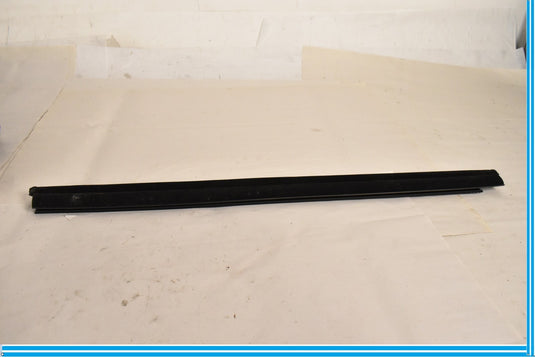 09-15 BMW F01 F02 750i 750Li Rear Right Inner Window Channel Cover 7206450 Oem