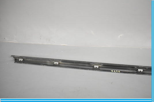 Porsche Cayenne S Front Right Door Sill Molding Cover Panel Trim 11 - 17