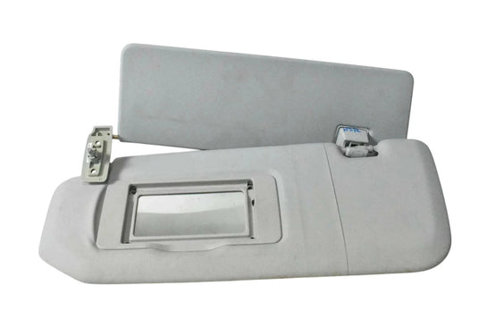 06-08 Mercedes W251 R350 R500 Front Left Side Sun Visor Sun Shade 2518100310 Oem