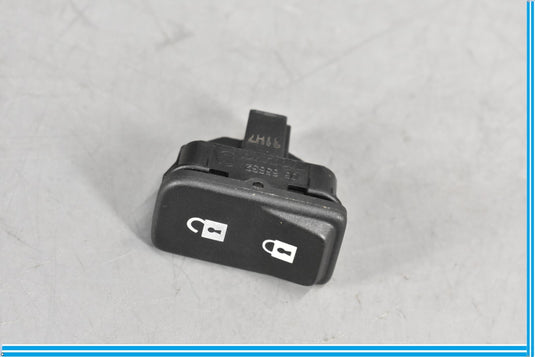 04-11 Volvo C70 Front Right Passenger Side Door Lock Control Switch Button Oem