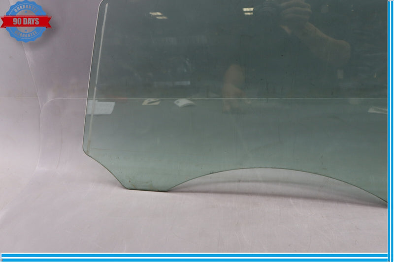 Load image into Gallery viewer, 11-18 Porsche Cayenne 958 Front Left Driver Side Door Window Auto Glass Oem
