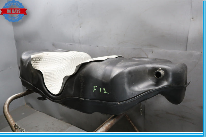 Load image into Gallery viewer, 14-20 Maserati Ghibli Fuel Gas Tank Reservoir Pump Assembly Oem
