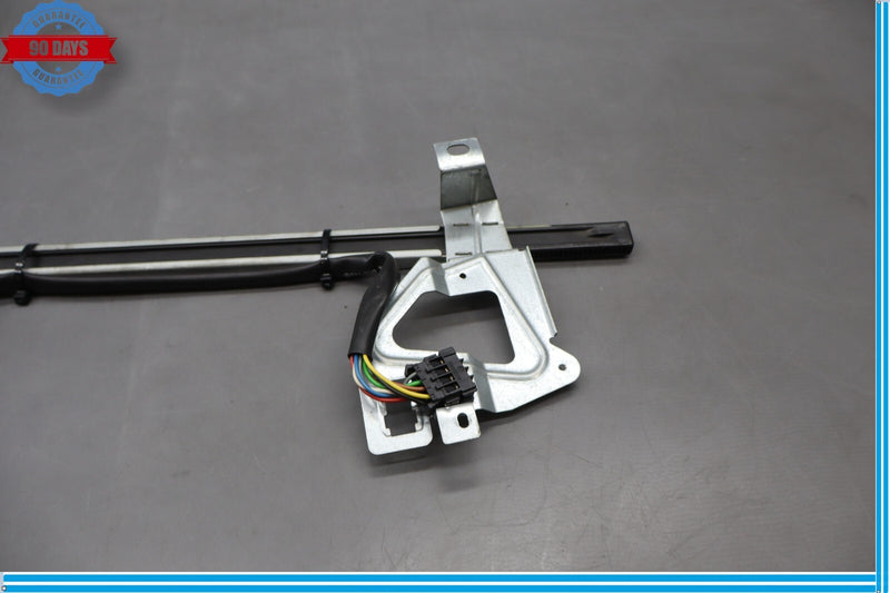 Load image into Gallery viewer, 88-93 Mercedes C124 300CE Left Driver Side Seat Belt Feeder Retainer Oem
