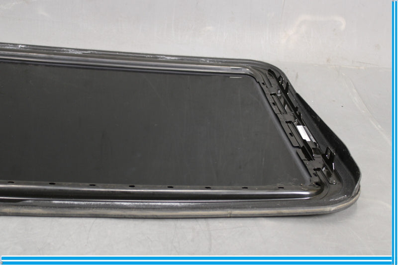 Load image into Gallery viewer, 06-13 Mercedes X164 GL350 ML550 R350 Sunroof Sun Roof Glass 2517800021 OEM
