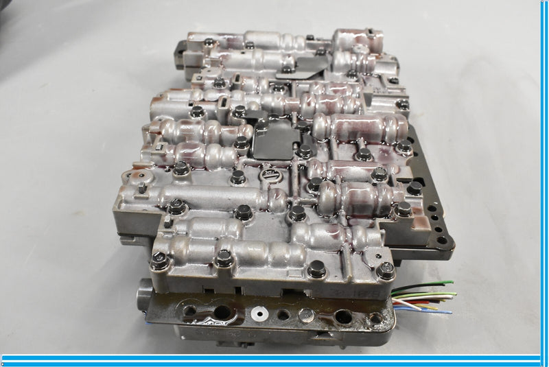 Load image into Gallery viewer, 08-10 Porsche Cayenne Automatic Transmission Valve Body 3.6l ,4.8l Oem
