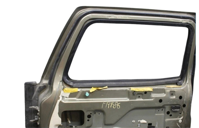 Load image into Gallery viewer, 03-09 HUMMER H2 Front Right Passenger Door Shell Panel Assembly 25887985 Oem
