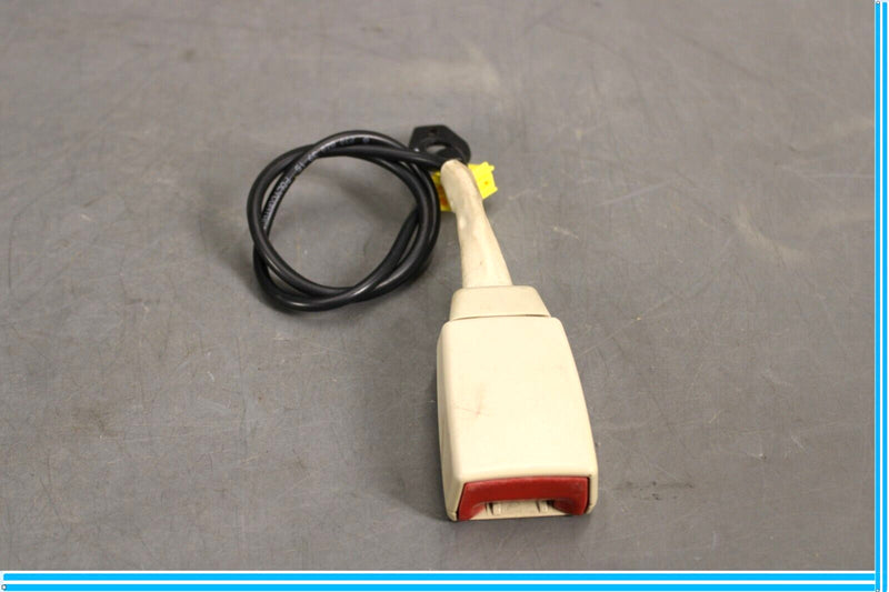 Load image into Gallery viewer, 03-08 Mercedes R230 SL500 SL55 AMG SL550 Left Driver Side Seat Belt Buckle Oem
