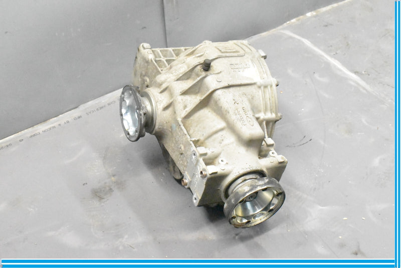 Load image into Gallery viewer, 09-13 Maserati Quattroporte Rear Axle Differential Carrier Assembly Oem
