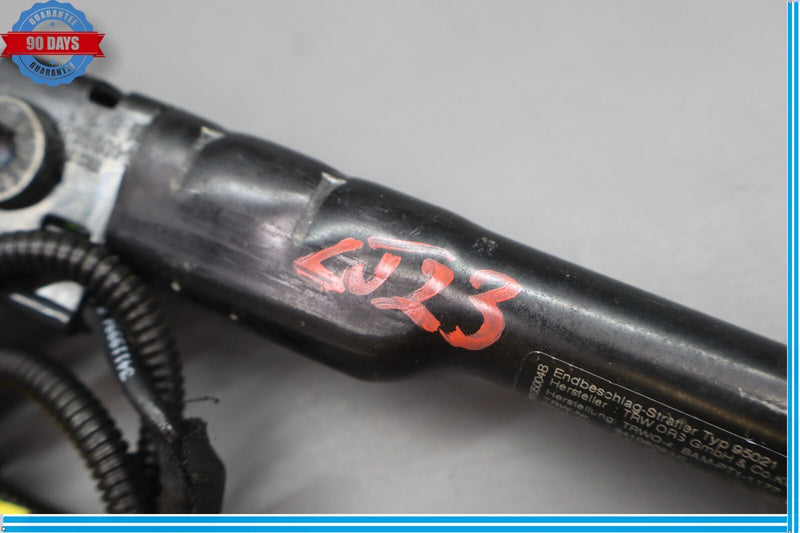 Load image into Gallery viewer, 11-16 Hyundai Equus Front Left Driver Side Seat Belt 888313N50 Oem
