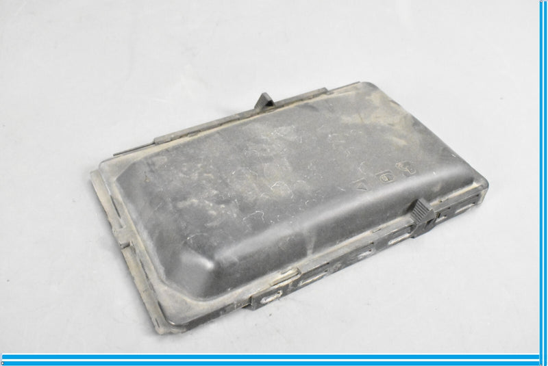 Load image into Gallery viewer, 00-06 Mercedes CL500 S55 W220 Left Side Instrument Housing Cover 2205400082 Oem
