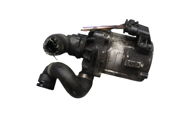 Load image into Gallery viewer, 09-15 BMW 740i 750Li xDrive Radiator Auxiliary Coolant Water Pump W/ Hose Oem
