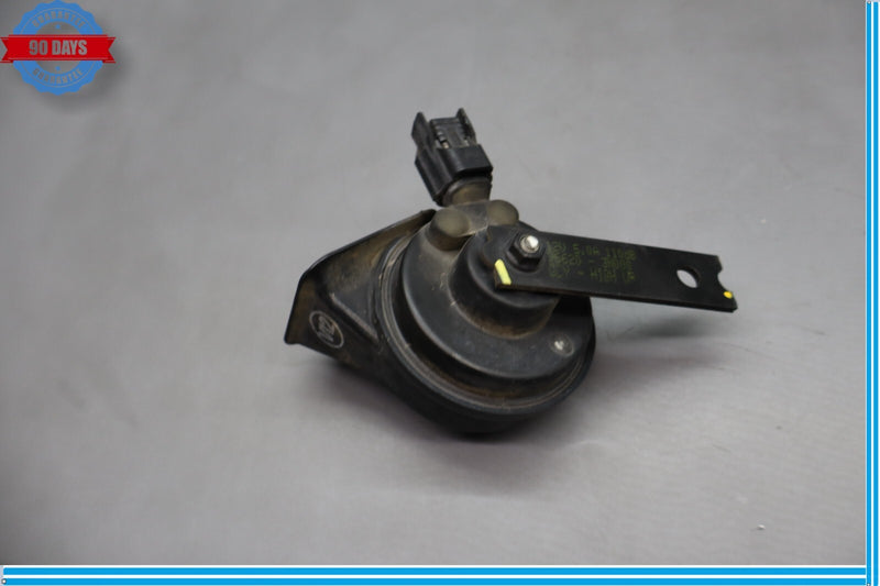 Load image into Gallery viewer, 11-16 Hyundai Equus Sig High Pitch Tone Horn Black 966203N000 Oem
