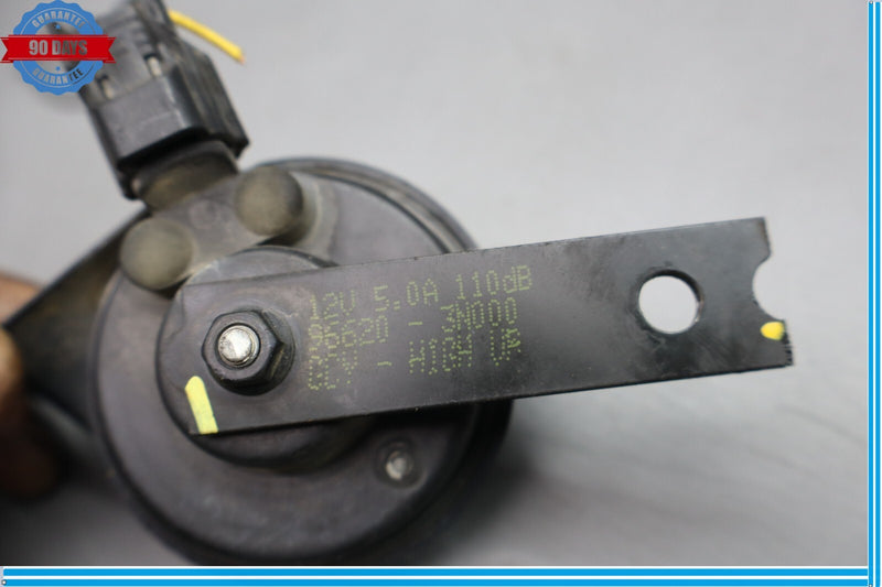 Load image into Gallery viewer, 11-16 Hyundai Equus Sig High Pitch Tone Horn Black 966203N000 Oem
