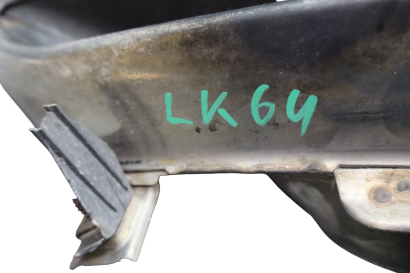 Load image into Gallery viewer, 15-20 Hyundai Genesis G80 Rear Left &amp; Right Side Lower Exhaust Muffler Tip Oem

