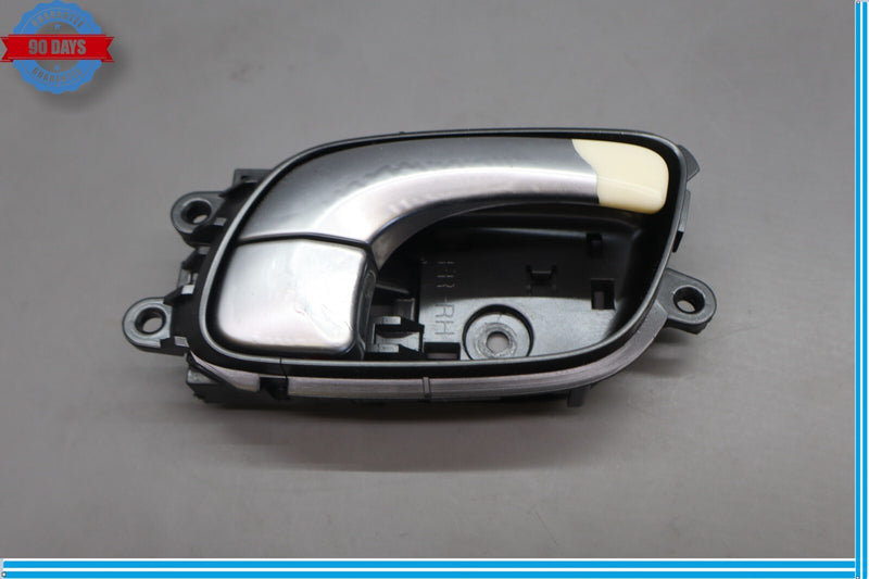 Load image into Gallery viewer, 11-13 Hyundai Equus Front Right Passenger Side Interior Door Handle Oem
